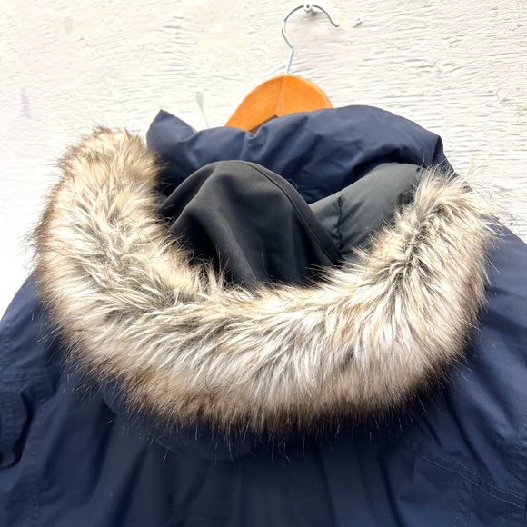 NWT The North Face Men’s McMurdo Parka III - Size M - Navy - Picture 6 of 10